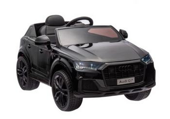 Audi Q7 Black Painted Battery Car