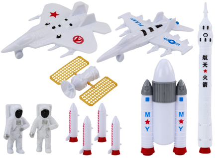 Set of Space Figures Astronauts Rockets 11 Pieces